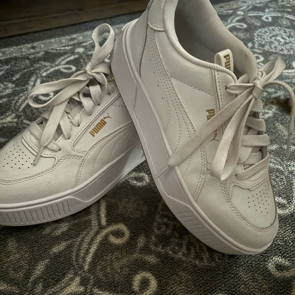 Puma White Classic Sneakers Leather Upper